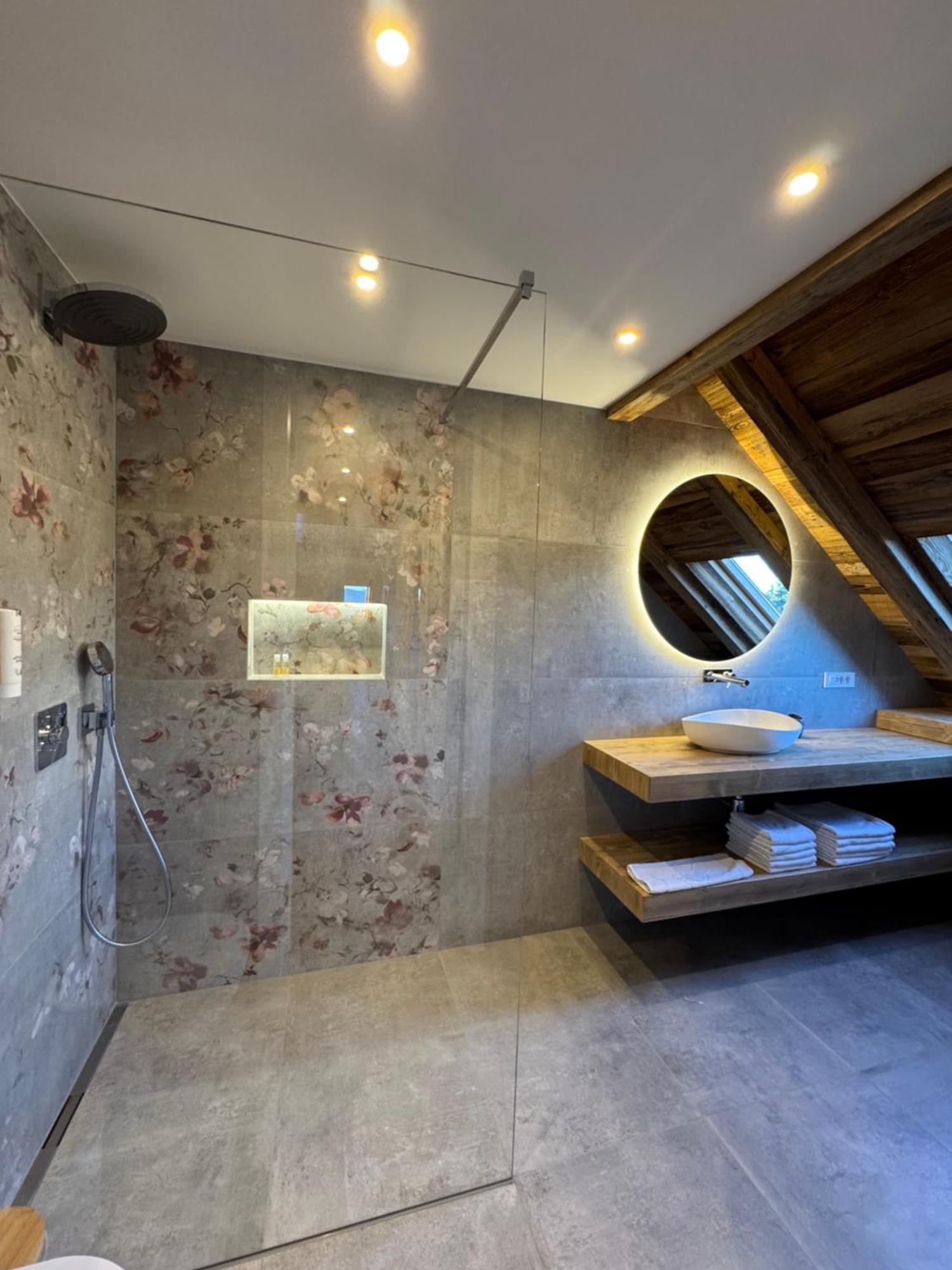 Vila Urbana Luxury Apartments Lesce  Exterior photo